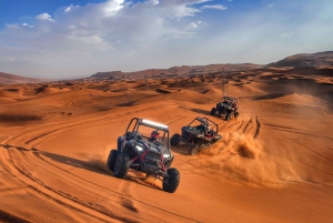 Dubai: Red Dunes Ilta Quad Bike, Dune Blast with BBQ (Dyyni räjähdys BBQ)