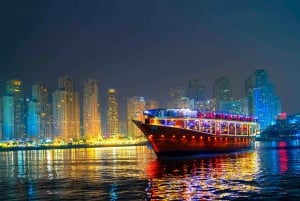 Dubai: Middagskryssning med dhow i Royal Marina