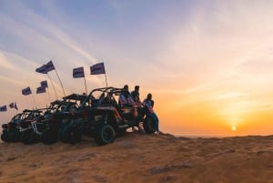 Dubaï : Aventure guidée dans le désert en 4x4 et en buggy des dunes