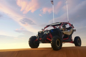 Dubai: Aventura no deserto guiada por um buggy com tração às quatro rodas