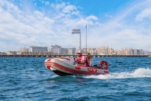 Dubai: Self-Drive Boat Experience for 1 or 2 People