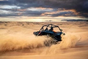 Dubai: Aventura en Buggy en coche con cena barbacoa opcional