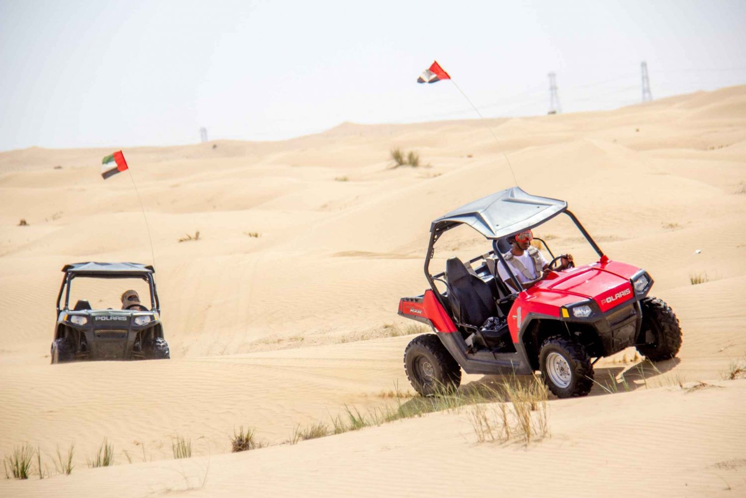 Dubai: Safari de buggy nas dunas autônomo com embarque e desembarque