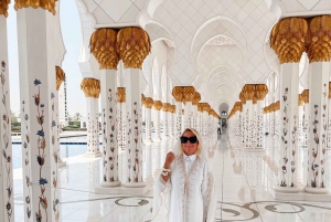 Dubai: Sheikh Zayed Mosque & Abu Dhabi Sightseeing Tour