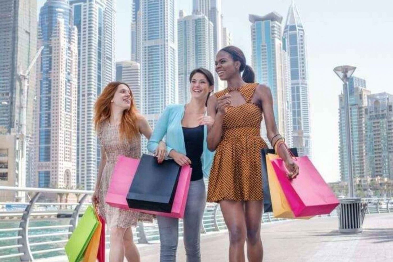 Shopping a Dubai con l'Outlet Village