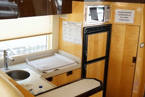 Dubai: Sightseeing med privat yachtcruise forbi Dubai Marina