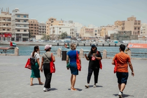 Dubai Souks, Food, & Culture Walking Tour - Frying Pan Tours