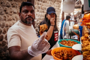 Dubai Souks, Food, & Culture Walking Tour - Frying Pan Tours
