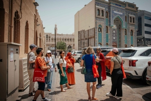 Dubai Souks, Food, & Culture Walking Tour - Frying Pan Tours