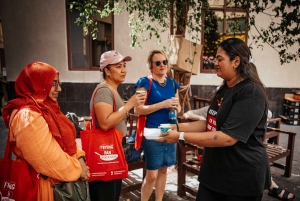 Dubai Souks, Food, & Culture Walking Tour - Frying Pan Tours