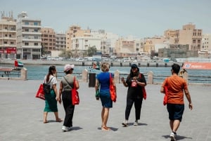 Rundgang durch die Souks, die Küche und die Kultur Dubais