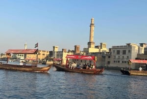 Dubai: Souker, gatukök, Abra och Gamla stan