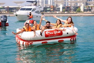 Dubai: Speedboat-Pulled Donut Ride Trip in JBR