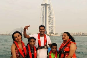 Dubai : Excursión en lancha rápida a Burj Al Arab y Burj Khalifa