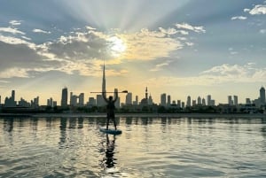 Dubai: Stand-Up Paddle Boarding mit Blick auf den Burj Khalifa