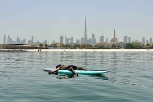 Dubai: Burj Khalifa -näkymä: Stand-Up Paddle Boarding