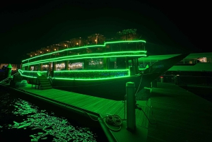 Dubái: Cena en dhow por la tarde en Al Seef Creek con entretenimiento en directo