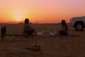 Dubai Sonnenaufgang Wüste Kameltrek mit Frühstück
