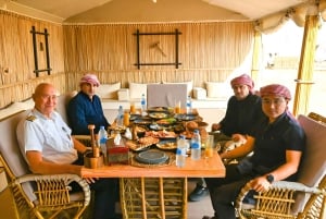 Дубай: полет на воздушном шаре на рассвете с трансфером и прочими услугами