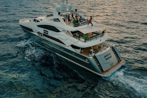 ドバイ：サンシーカー スーパーヨットでVIPディナー、ドリンク、ライブDJをお楽しみください