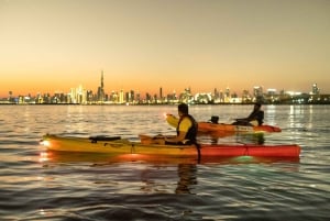 Dubaï : Excursion en kayak sur la crique de Dubaï, de nuit ou au coucher du soleil