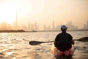 Dubai: Kajaktur i Dubai Creek ved solnedgang/nat