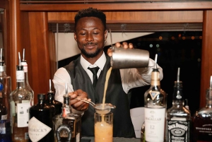 Dubai: Superjahdit-bileet live-DJ:n ja avoimen baarin kanssa