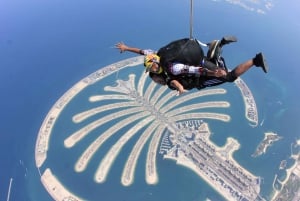 Dubaï : Expérience de saut en parachute en tandem à The Palm