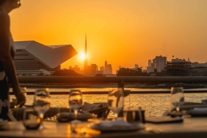 Dubai: Das Flaggschiff-Dinner auf der Lady Nara