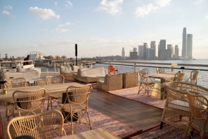 Dubai: Das Flaggschiff-Dinner auf der Lady Nara