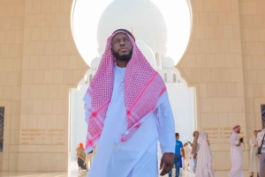 Dubai to Abu Dhabi Private Tour: Grand Mosque & Royal Palace
