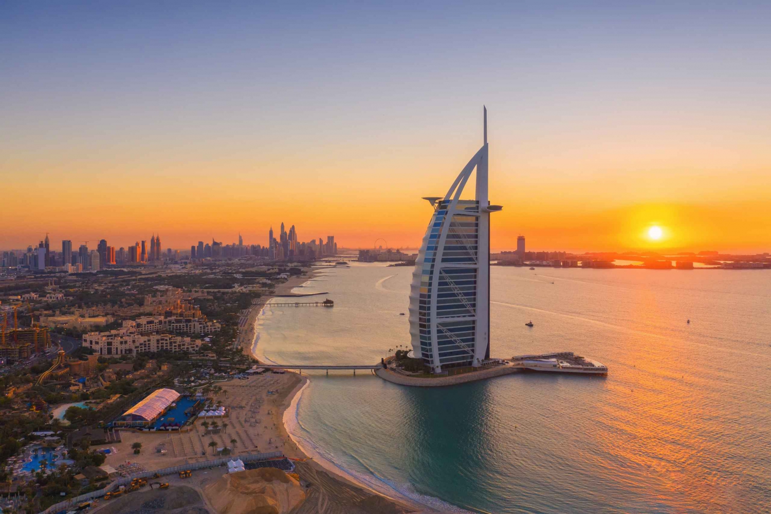 Dubai: Top 15 Must-See Dubai Sightseeing Tour in a SUV
