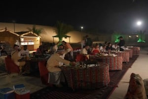Dubai: Excursão com jantar de churrasco, passeio de camelo e espetáculo tradicional