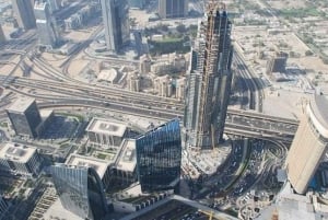 Dubai: Traditional and Modern Tour with Burj Khalifa Ticket