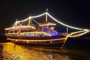 Dubai: Traditionel Dhow Cruise-middag