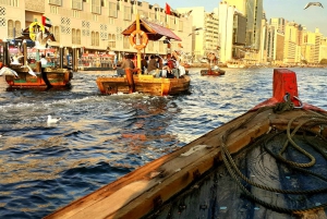 Dubai: Old Town, Walking Tour, Souks, Museum & Street Food