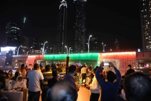 Dubaï : Croisière en boutre sur le canal d'eau avec dîner