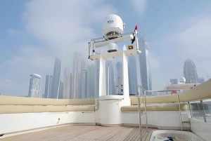 Dubai: Yachtkryssning med sightseeing i Dubai Marina
