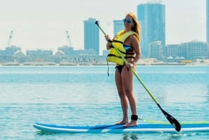 Dubai: Yacht-tur og sklie, svømmetur og snorkling med BBQ-lunsj