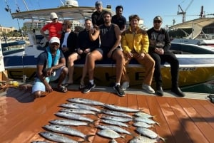 Лучший рыболовный чартер Дубая — нет рыбы, нет оплаты!