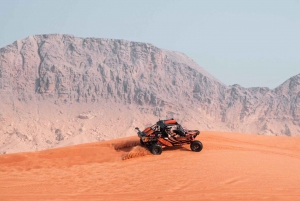From Dubai: Zerzura Buggy Experience + Private Dinner