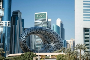 Dubai: Emirati Food and City Tour with Emirati Dress