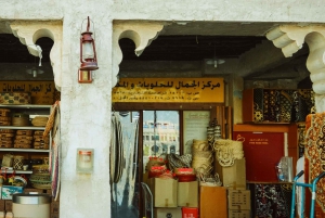 Dubai: Emirati Food and City Tour with Emirati Dress