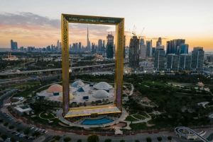 Dubai: Emirati Food and City Tour with Emirati Dress