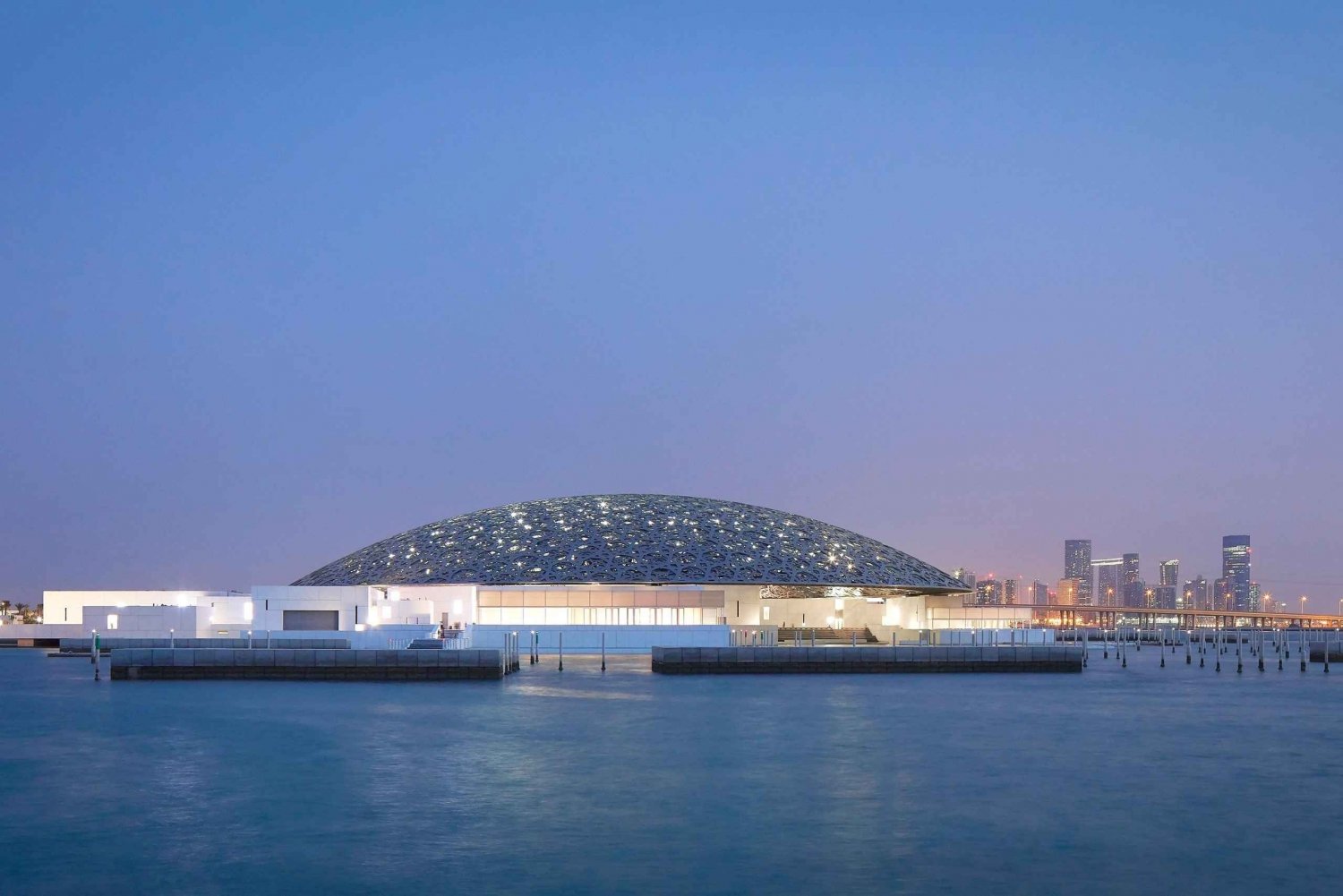 Au départ de Dubaï : Visite de la ville d'Abu Dhabi avec le musée du Louvre