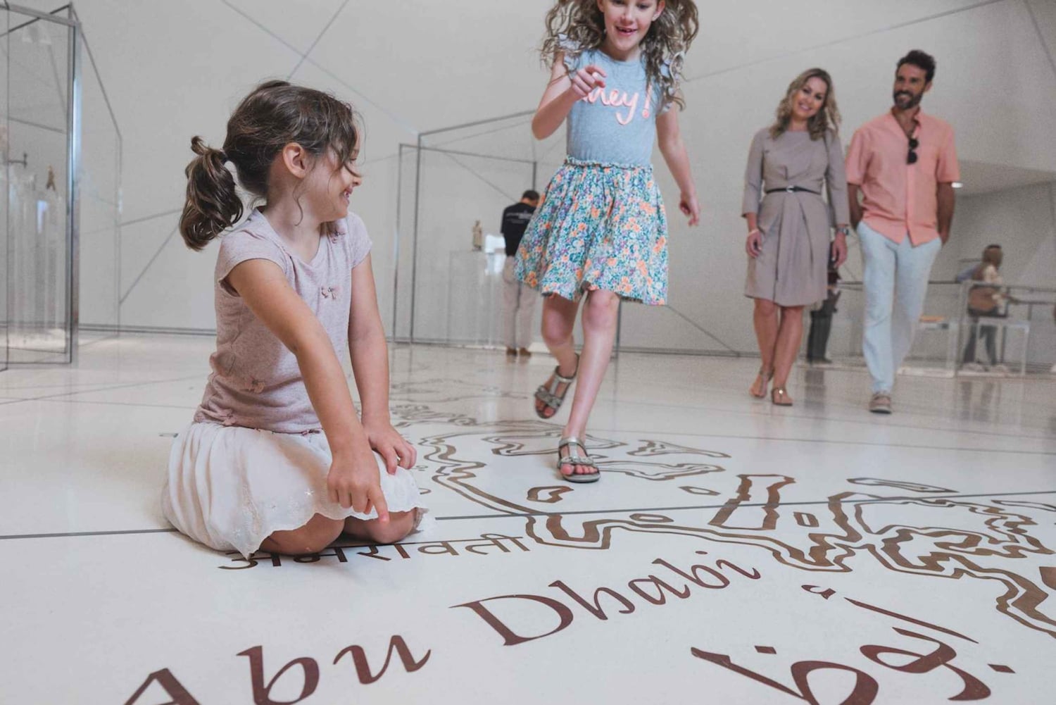 From Dubai: Abu Dhabi City Tour With Louvre Museum