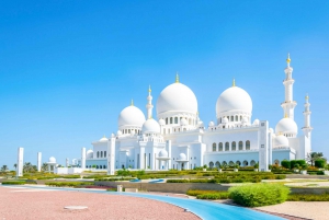 From Dubai: Abu Dhabi Cultural Heritage Guided Tour