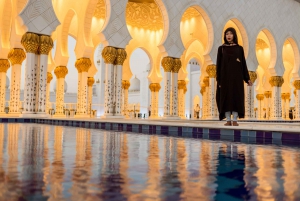 From Dubai: Abu Dhabi Day Tour with Ferrari World Ticket