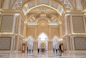 Z Dubaju: jednodniowa wycieczka do Abu Zabi z Qasr al Watan
