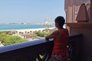 Au départ de Dubaï : Excursion d'une journée à Abu Dhabi avec un billet pour Warner Bros World